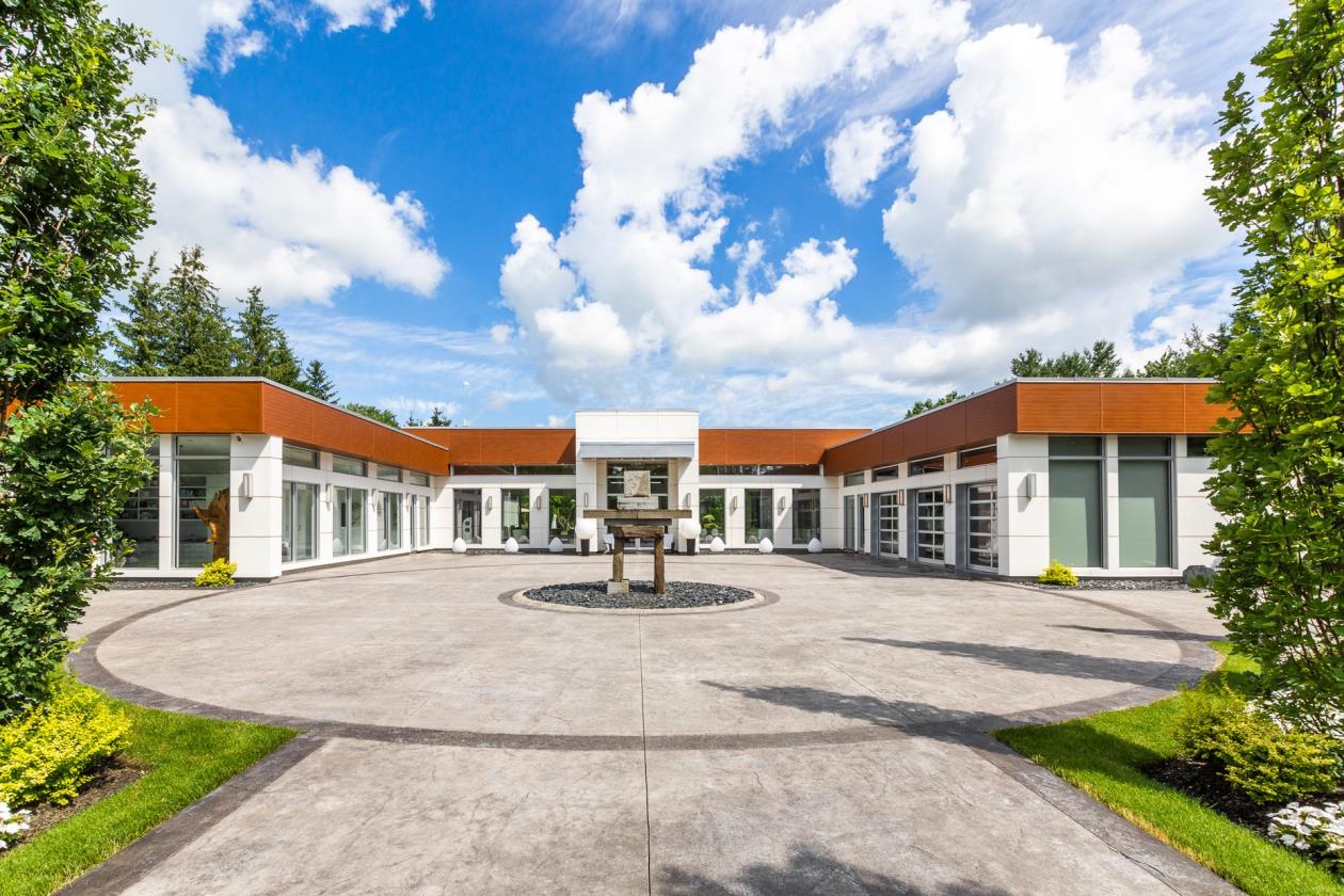 Épatant domaine d'inspiration californienne à SaintJeansurRichelieu