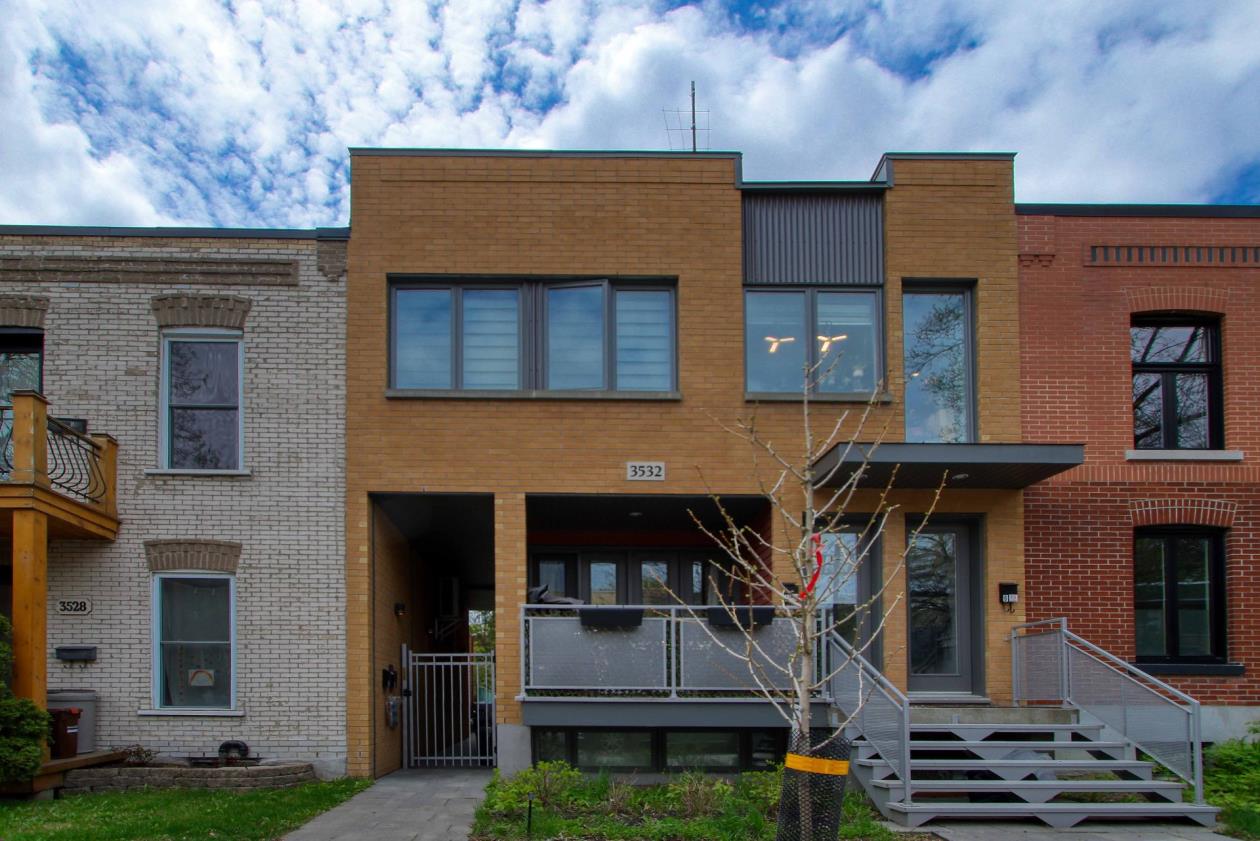 Magnifique condo clé en main sur 2 étages dans le quartier Rosemont/La