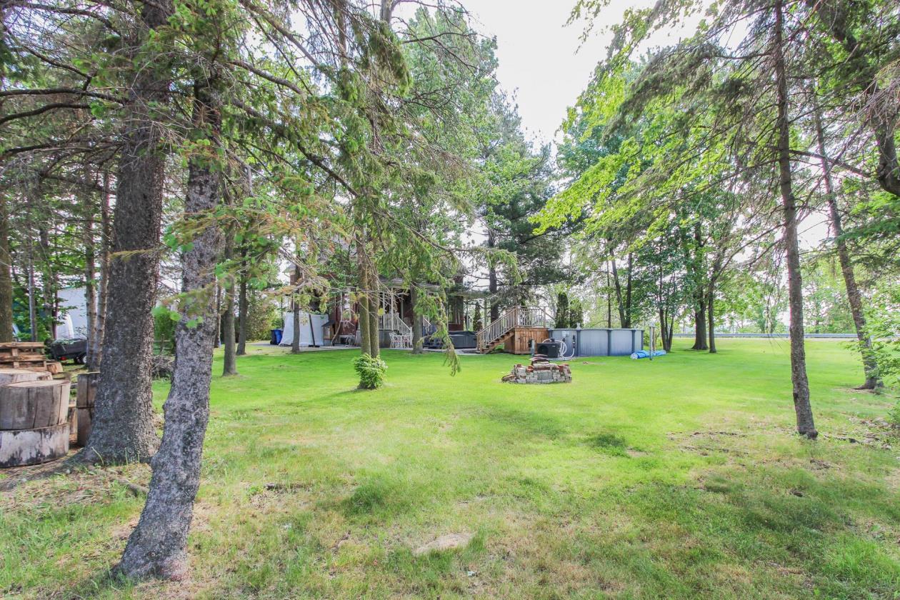 Accueillante maison au bord de l'eau à SaintAntoinesurRichelieu en