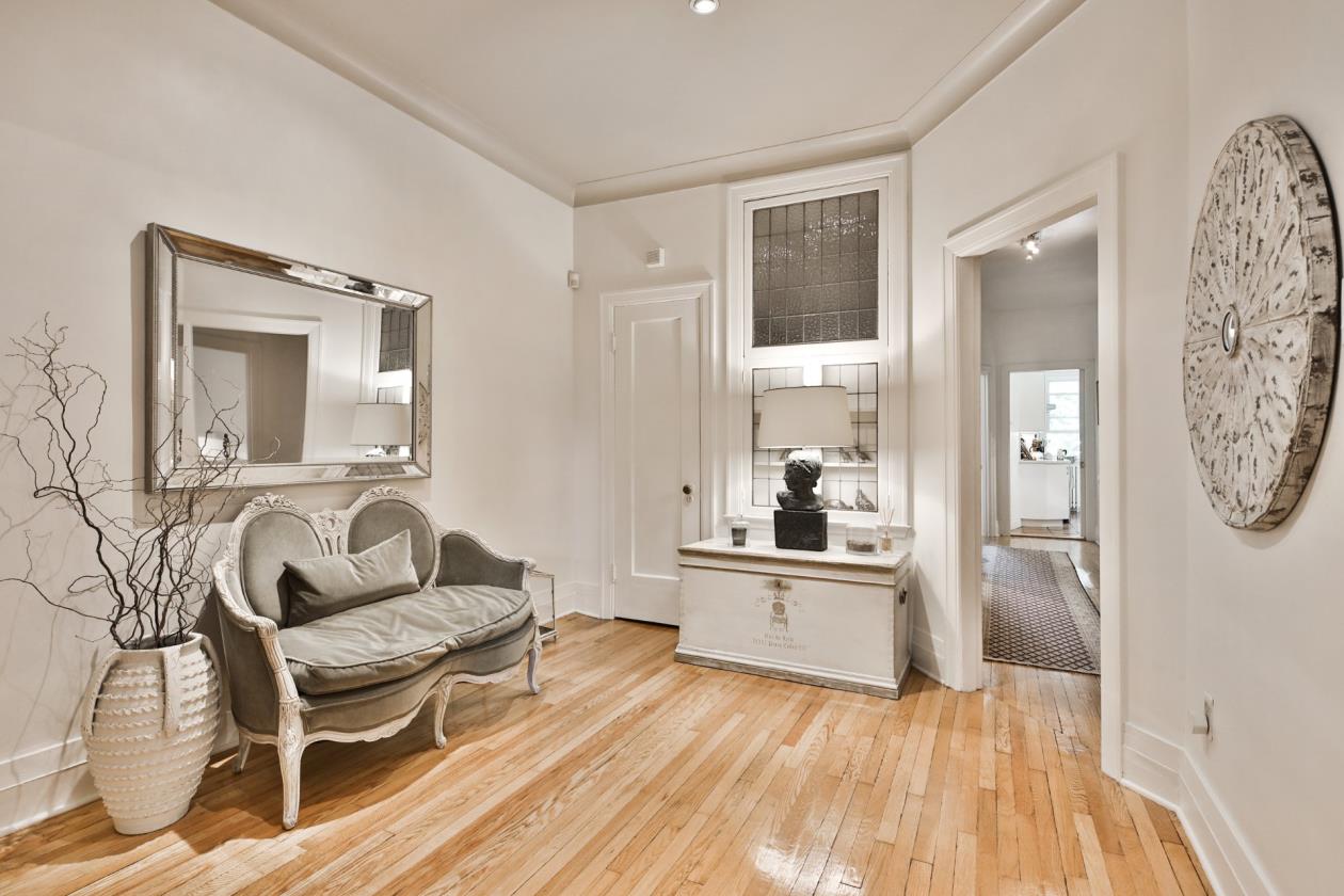 Coup de coeur pour cet élégant condo dans le quartier NotreDamede