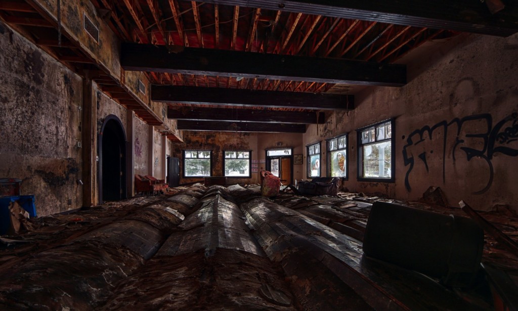 Des splendides photos avant la destruction de l'Auberge Gray Rocks ...