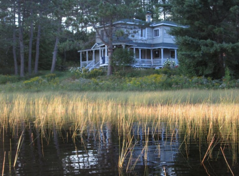Une maison qui fait rêver à NotreDamedeMontauban en Mauricie Joli Joli Design Une maison qui fait rêver à NotreDamedeMontauban en Mauricie Joli Joli Design