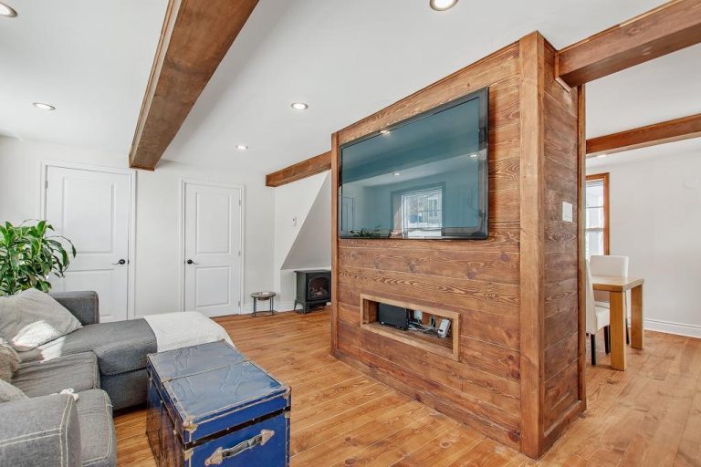 Charmante maison centenaire à vendre en plein coeur de SaintAmbroise