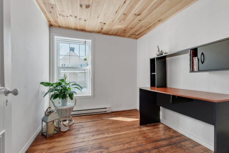 Charmante maison centenaire à vendre en plein coeur de SaintAmbroise