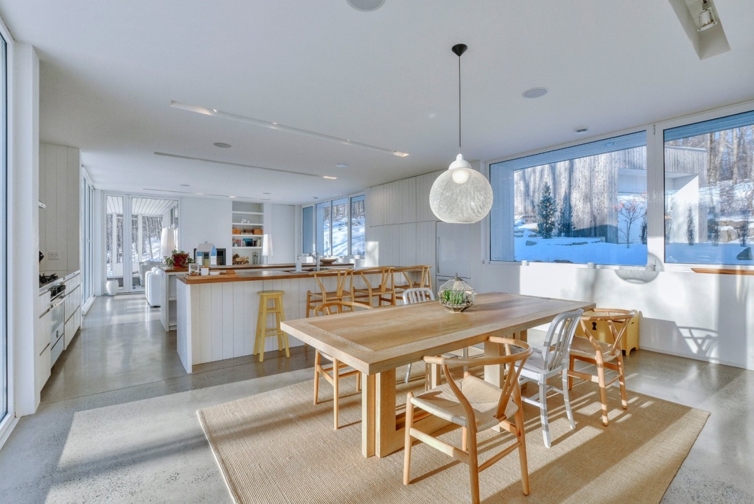 Superbe maison en harmonie avec la nature des Laurentides à Morin ...