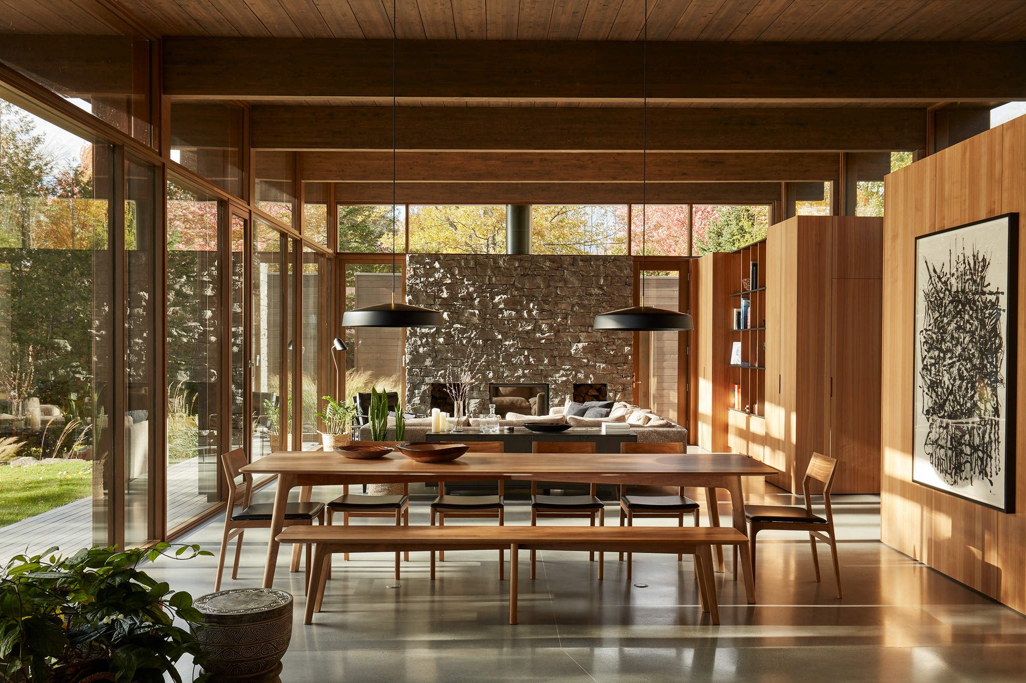 Magnifique réalisation de la firme Atelier Pierre Thibault à LacBrome