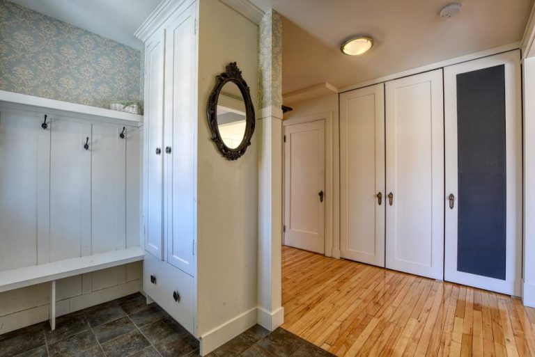 Chaleureuse maison dans le secteur Crawford Park du quartier Verdun à