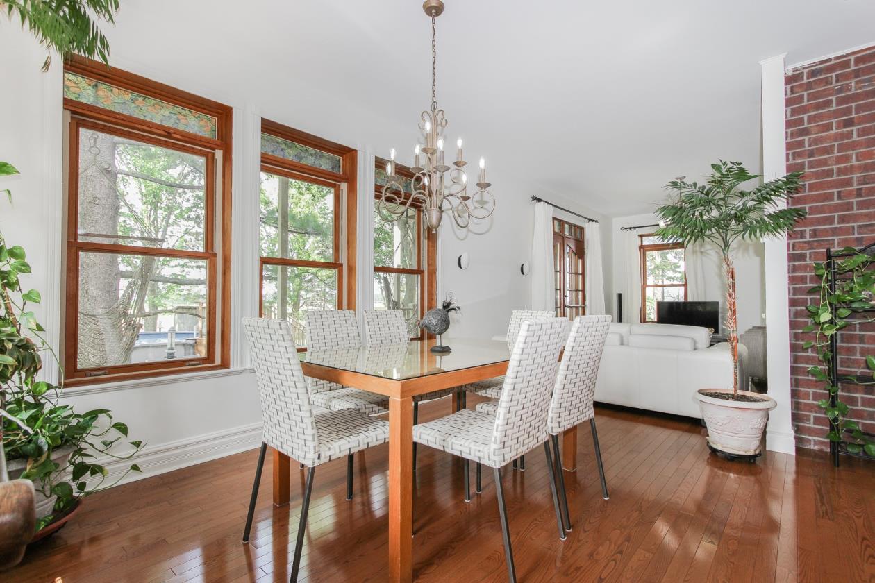 Accueillante maison au bord de l'eau à SaintAntoinesurRichelieu en