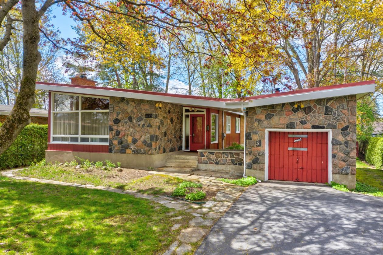 Magnifique maison midcentury à SaintBrunodeMontarville en
