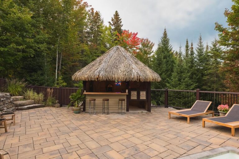 Invitante propriété au bord de l'eau à Rawdon dans Lanaudière Joli