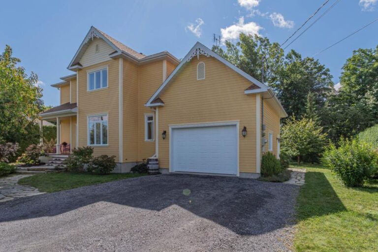 Accueillante propriété entretenue avec soin à SaintCypriende