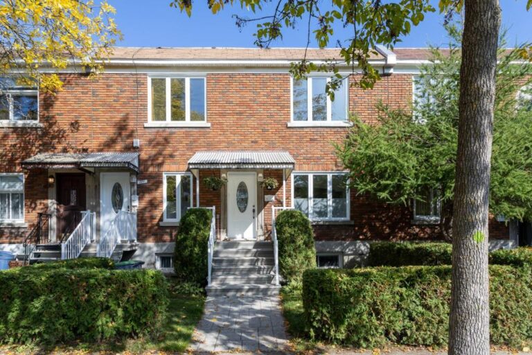 Élégant duplex rénové dans le quartier Côte StPaul à Montréal Joli