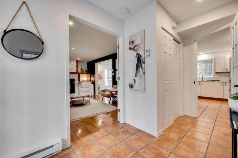 Charmante maison sur le terrain du golf Balmoral à MorinHeights dans