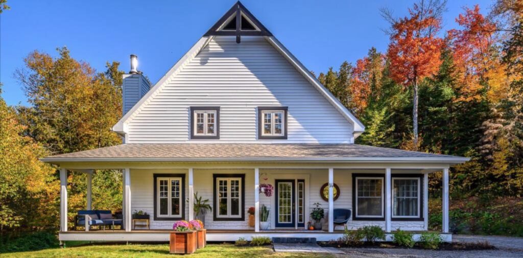 Charmante maison sur le terrain du golf Balmoral à MorinHeights dans