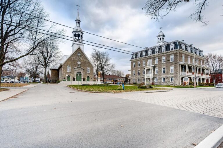 Charmante propriété centenaire au coeur du centre historique du Vieux