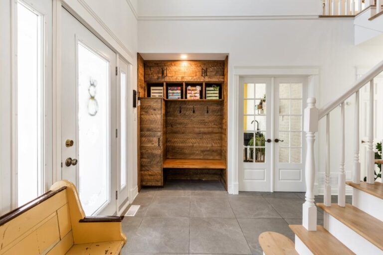 Superbe propriété victorienne rénovée en 2021 à Boucherville Joli