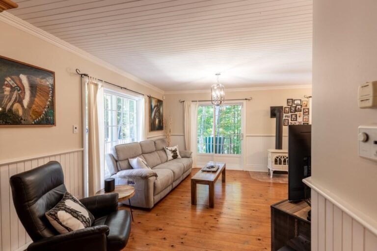 Irrésistible propriété au bord de l'eau à Rawdon dans Lanaudière Joli