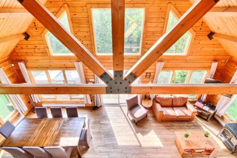 Chaleureux chalet entièrement meublé à PetiteRivièreSaintFrançois