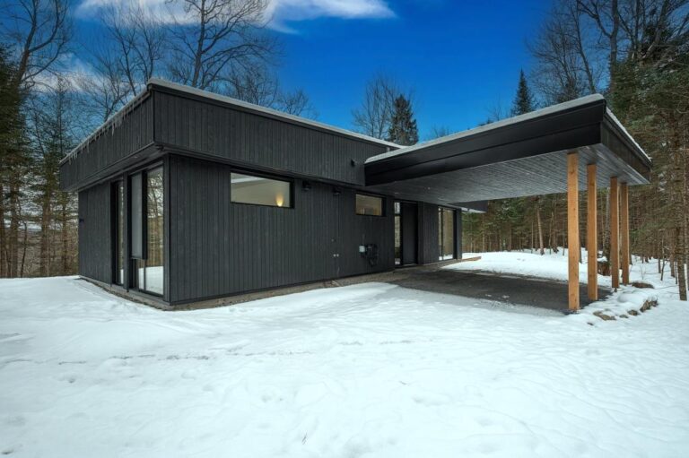 Construction 2022 en pleine nature à SaintÉtiennedeBolton en Estrie