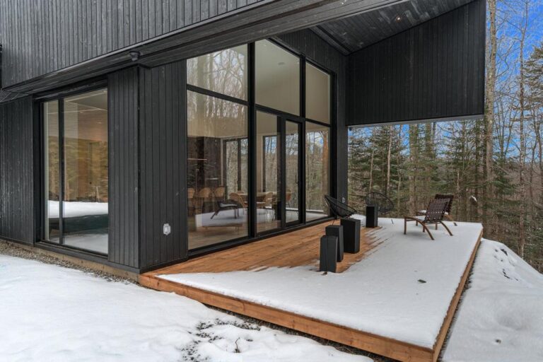 Construction 2022 en pleine nature à SaintÉtiennedeBolton en Estrie