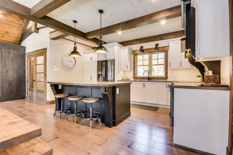 Maison de rêve construite en 2019 à L'AngeGardien en Outaouais Joli Joli Design