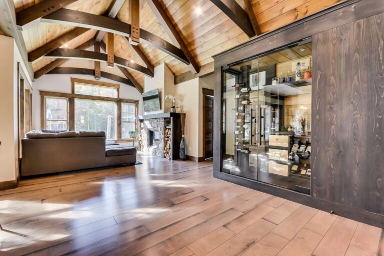 Maison de rêve construite en 2019 à L'AngeGardien en Outaouais Joli