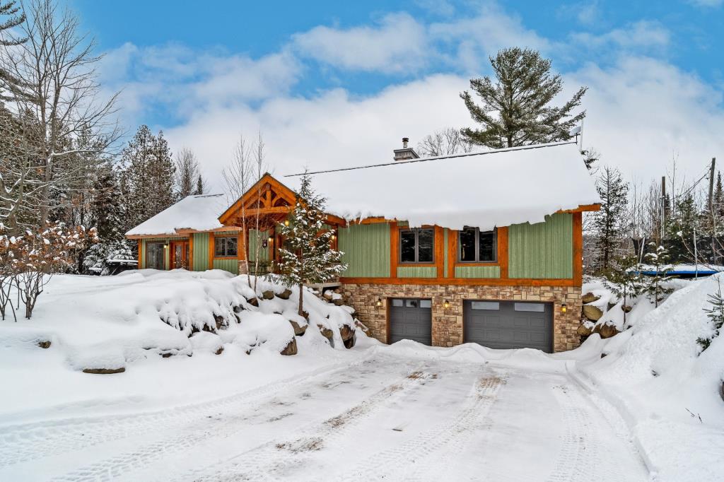 L’attribut alt de cette image est vide, son nom de fichier est saint-jean-de-matha-lanaudiere-maison-27.jpg.